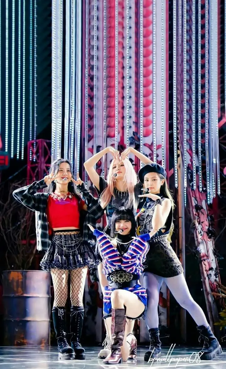 K-pop visual reference